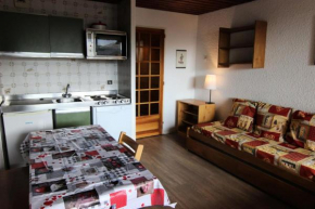 Résidence Serac - IDEALEMENT SITUE ET BIEN EXPOSE 2 PIECES CABINE POUR 4 PERSONNES MAE-7712